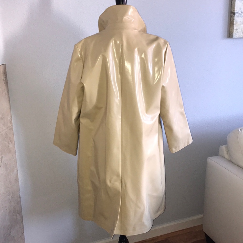 SOLD-New Camel Coat - Picture 7 of 8